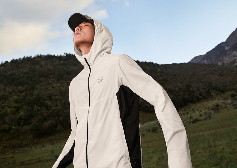 轻盈赴野，至轻防护